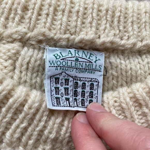 Blarney Woolen Mills Aran Knit Fisherman sweater - Picture 2 of 2